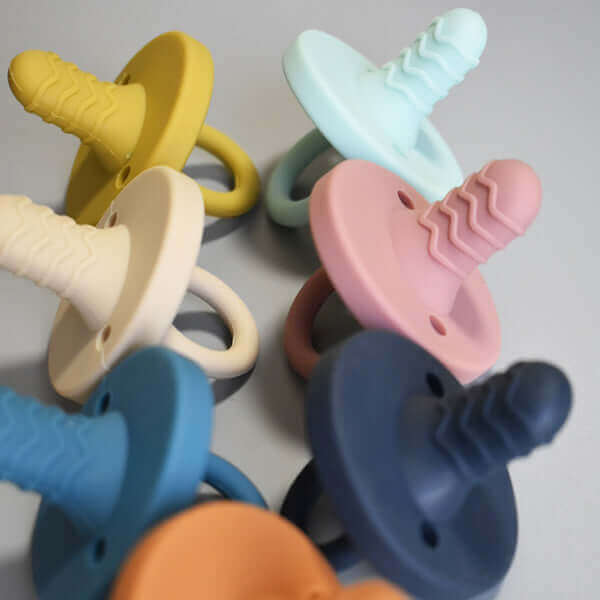 teething pacifier (navy blue) - teal meal