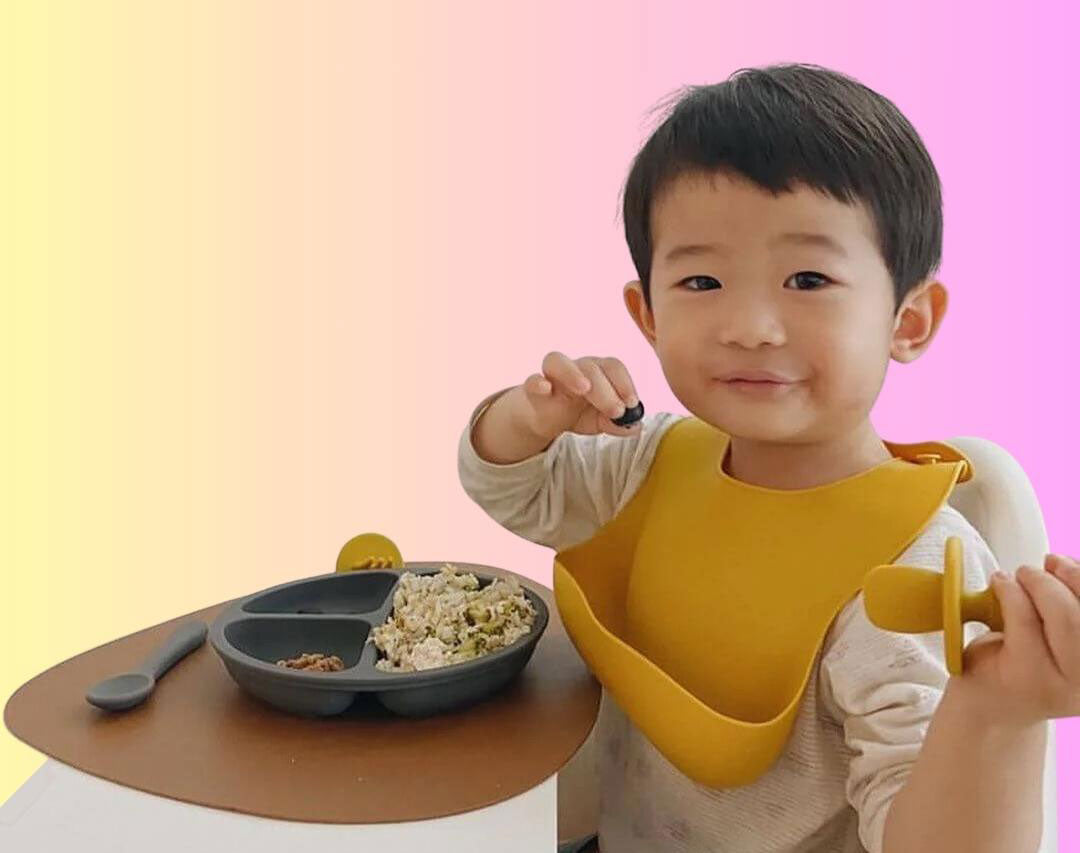 Silicone vs. Fabric Bibs: Which One Survives Real Mealtimes?